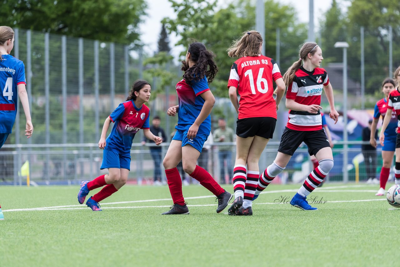 Bild 122 - wCJ Altona 2 - VfL Pinneberg 2 : Ergebnis: 15:0